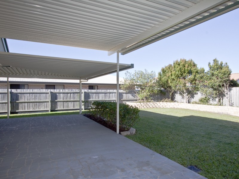 6 Carlisle Street, Caloundra West QLD 4551