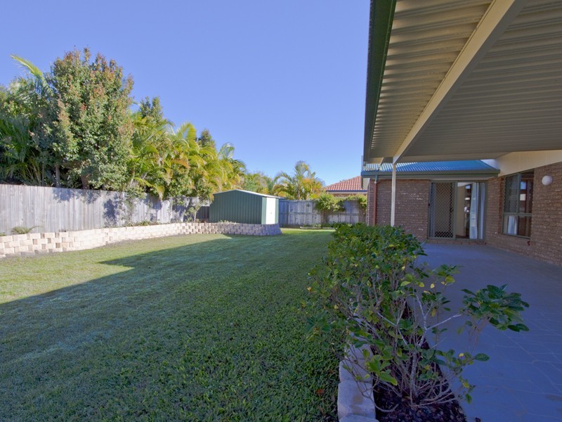 6 Carlisle Street, Caloundra West QLD 4551