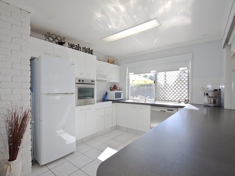 41 Coonang Crescent, Warana QLD 4575