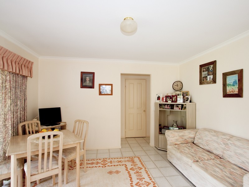 5 Lakeside Crescent, Currimundi QLD 4551