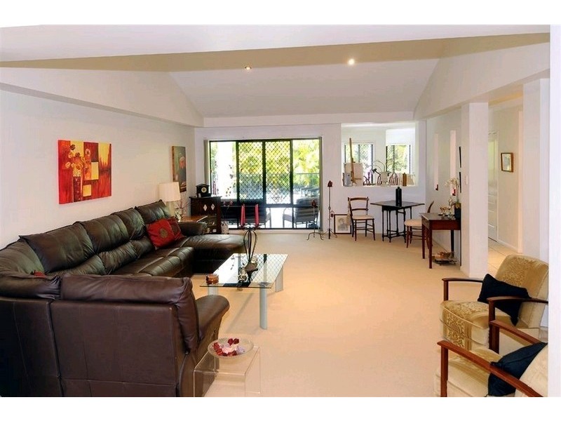 13 Campbellville Circuit, Pelican Waters QLD 4551