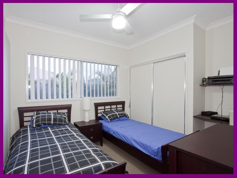 10 Feathertop Circuit, Caloundra West QLD 4551