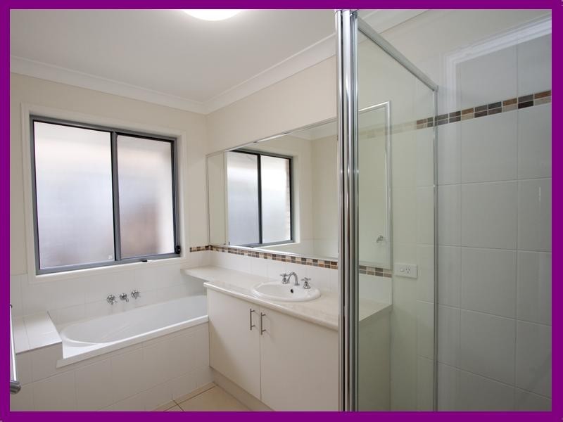 13 Kingsley Court, Little Mountain QLD 4551