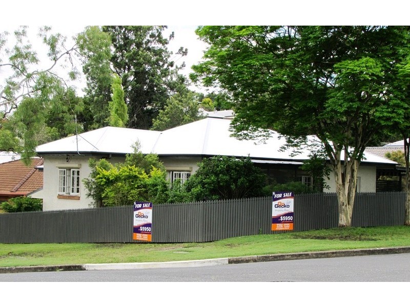 2 Greens Road, Coorparoo QLD 4151