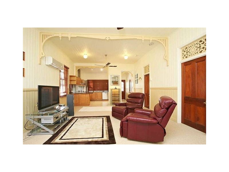 6 Geelong Street, East Brisbane QLD 4169