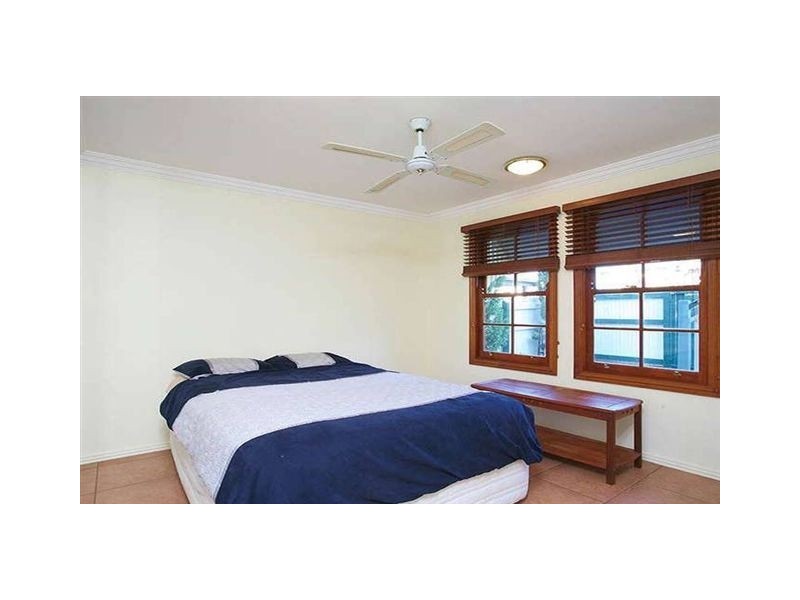 6 Geelong Street, East Brisbane QLD 4169