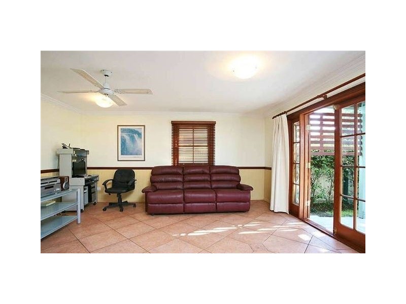 6 Geelong Street, East Brisbane QLD 4169