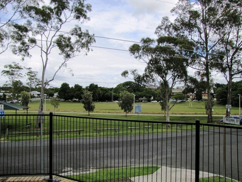 8/16 Regina Street, Greenslopes QLD 4120