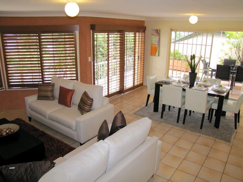 1/37 Dickens Street, Norman Park QLD 4170