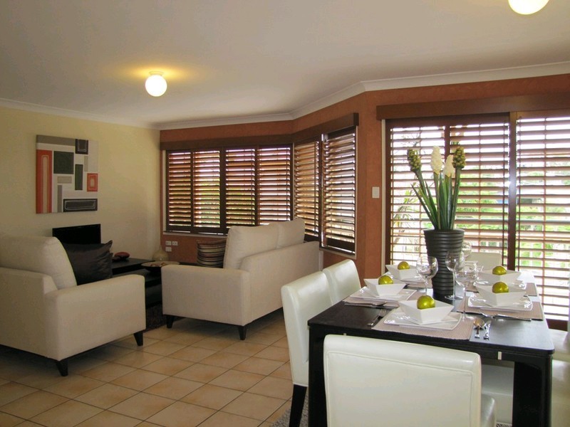 1/37 Dickens Street, Norman Park QLD 4170