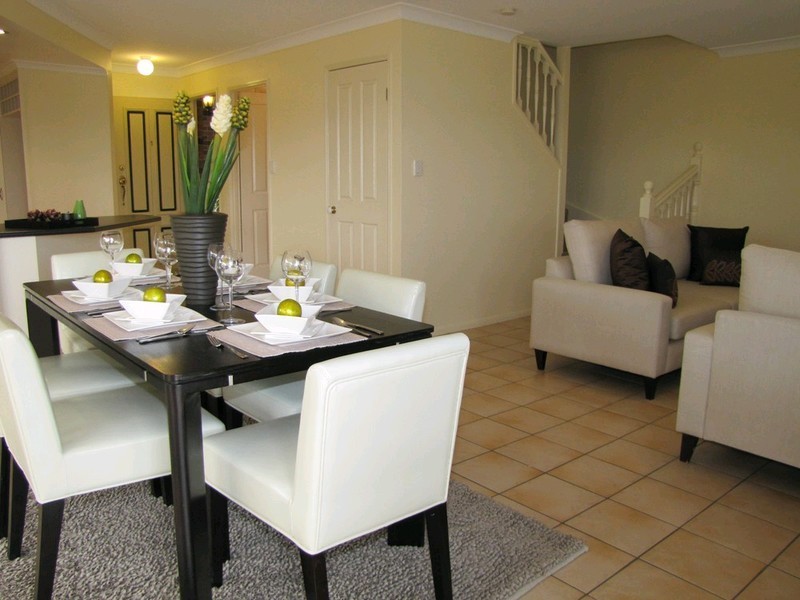 1/37 Dickens Street, Norman Park QLD 4170