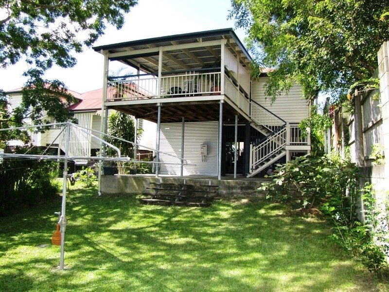 47 Nicklin Street, Coorparoo QLD 4151