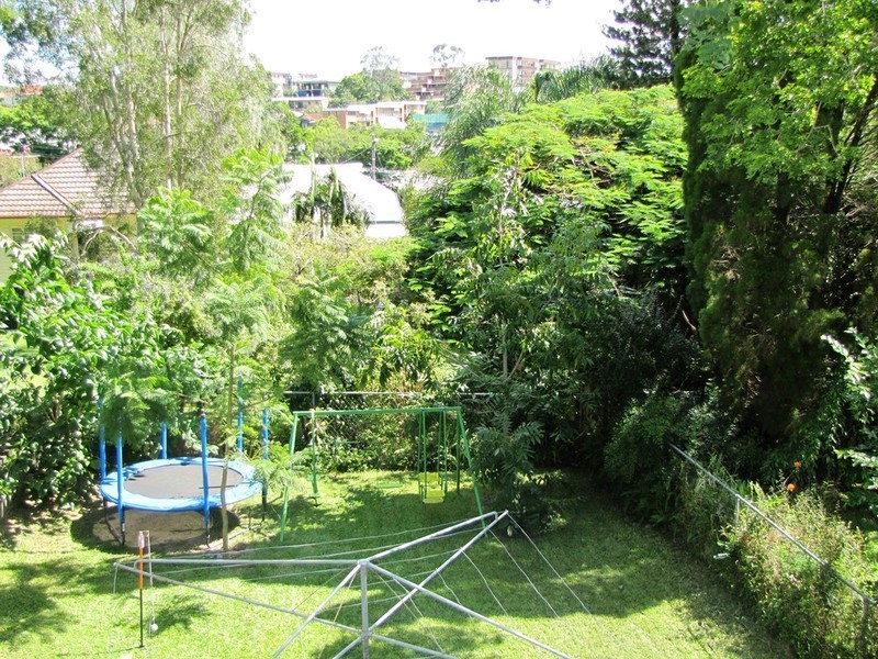 47 Nicklin Street, Coorparoo QLD 4151