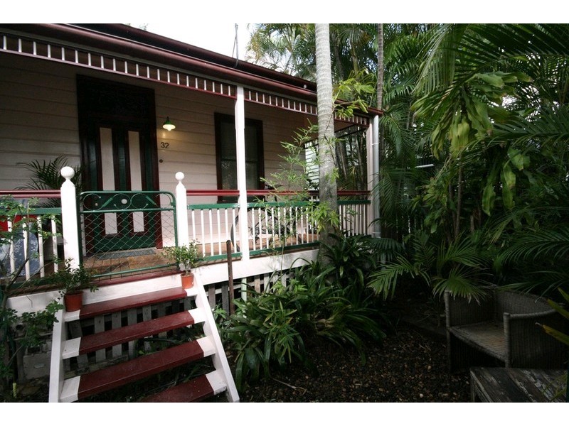 32 Withington Street, East Brisbane QLD 4169
