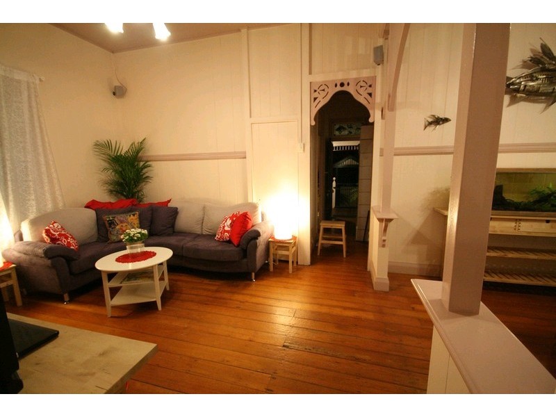 32 Withington Street, East Brisbane QLD 4169