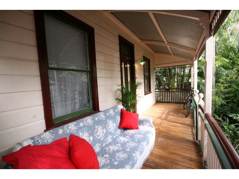 32 Withington Street, East Brisbane QLD 4169