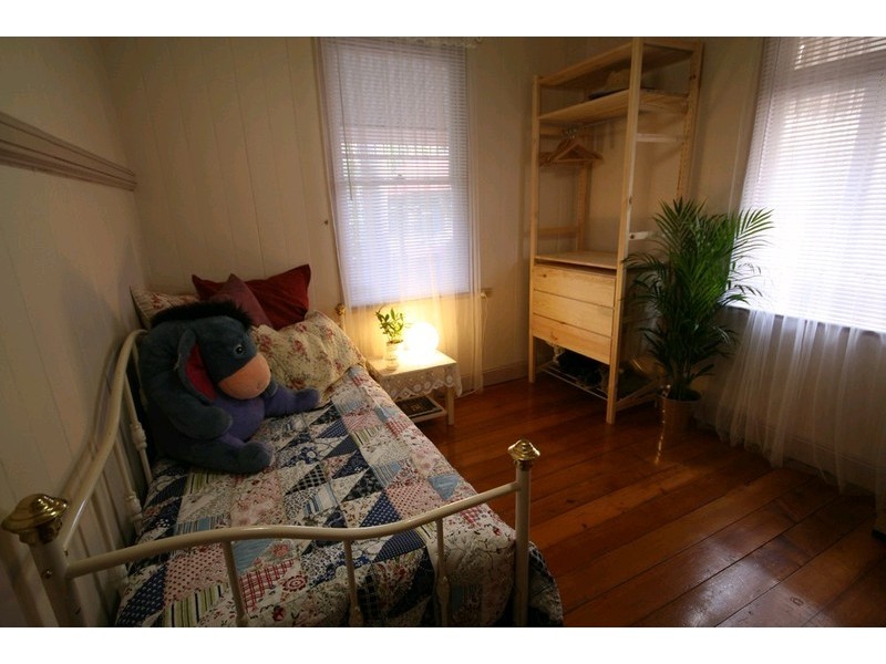 32 Withington Street, East Brisbane QLD 4169