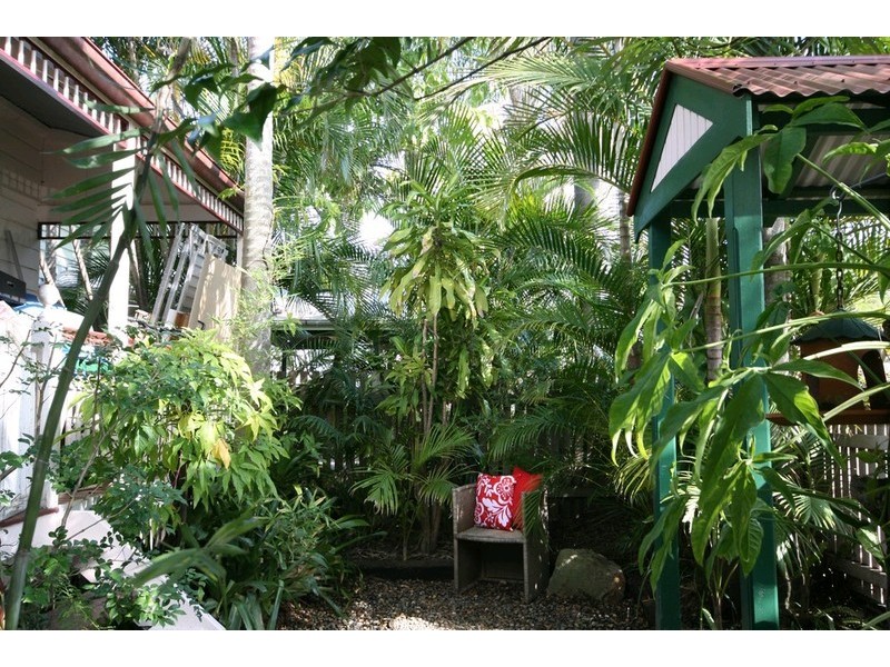 32 Withington Street, East Brisbane QLD 4169