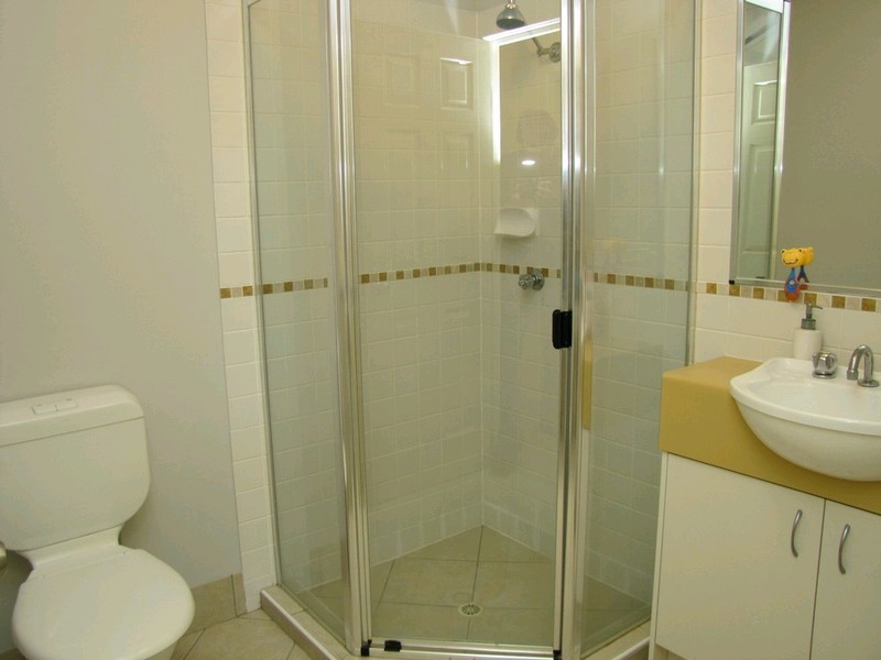 5/62 Douglas Street, Greenslopes QLD 4120