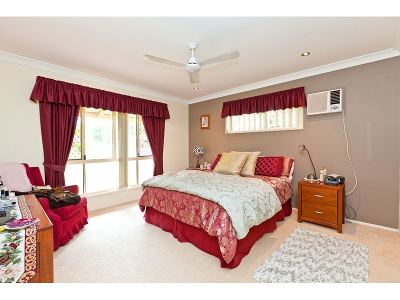 7 Wombat Court, Capalaba QLD 4157