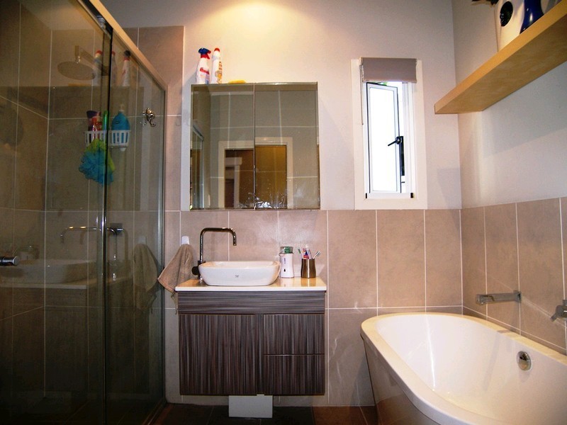 32 Derby Street, Coorparoo QLD 4151