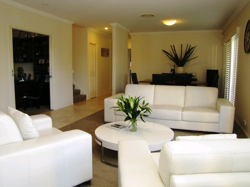 10 Patrick Street, Norman Park QLD 4170