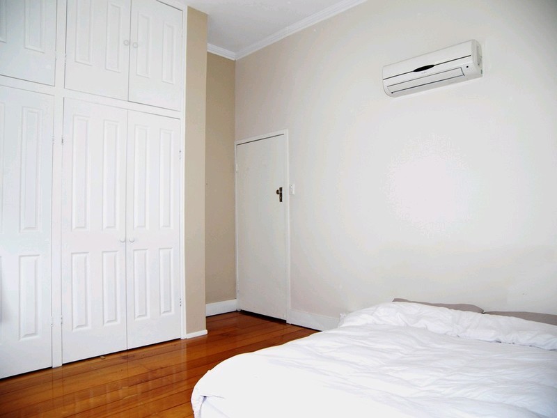 64 Shire Street, Coorparoo QLD 4151