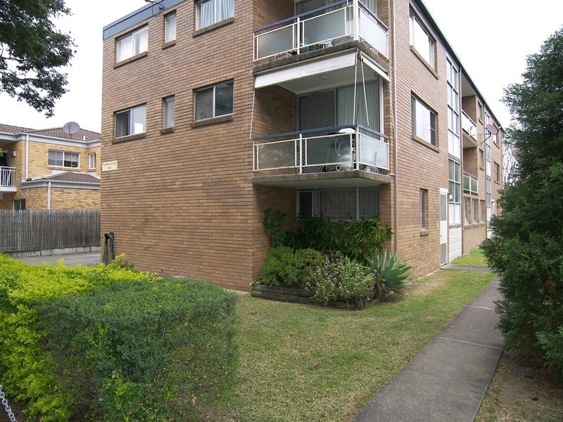 1/90 French Street, Coorparoo QLD 4151