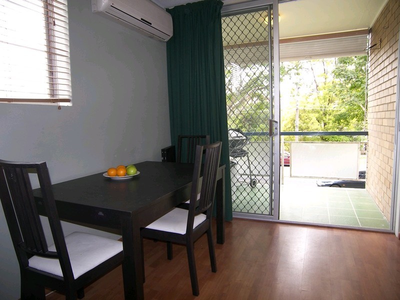 1/90 French Street, Coorparoo QLD 4151