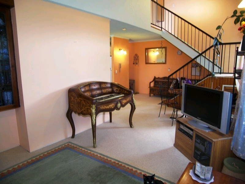 9/12 Joffre Street, Coorparoo QLD 4151