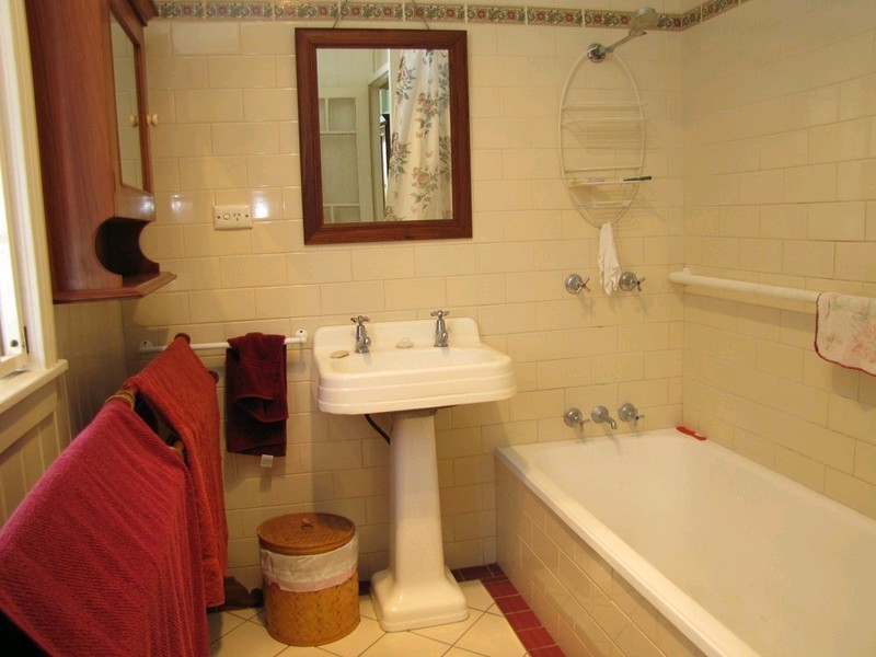 16 Headfort Street, Greenslopes QLD 4120