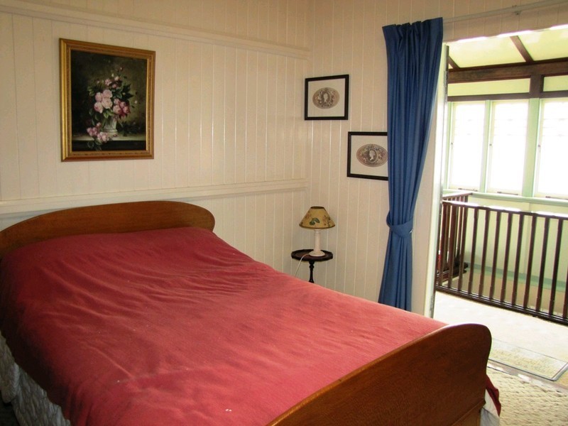 16 Headfort Street, Greenslopes QLD 4120