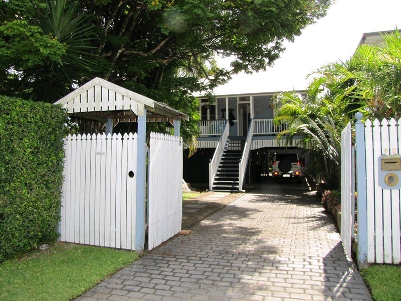 60 Bolan Street, Bulimba QLD 4171