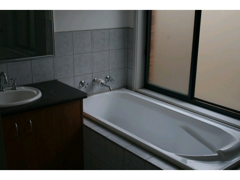 9 Morwell Garden, Caroline Springs VIC 3023