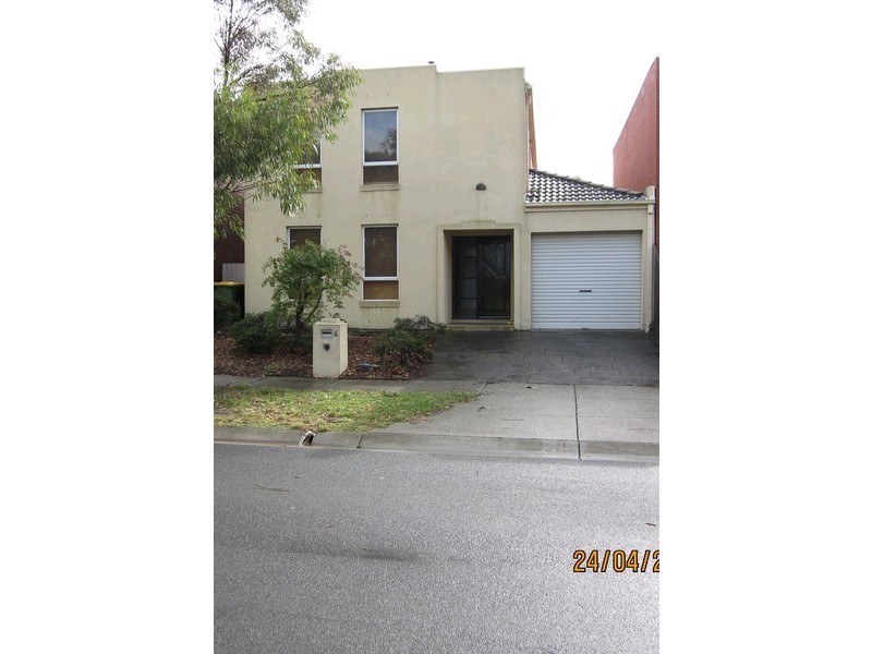 6 Mirstan Court, Hillside VIC 3037