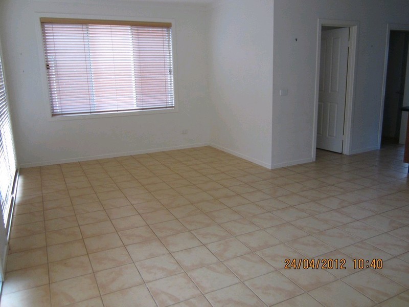 6 Mirstan Court, Hillside VIC 3037