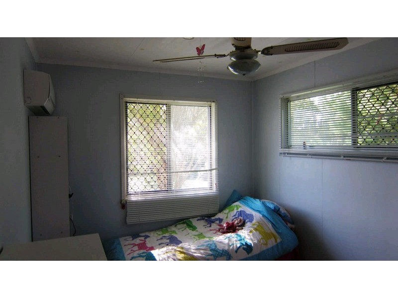 196 STUART ST, Goodna QLD 4300