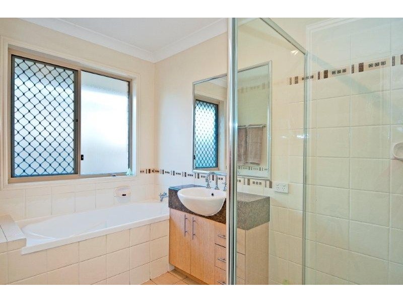 13 Sands Court, Collingwood Park QLD 4301