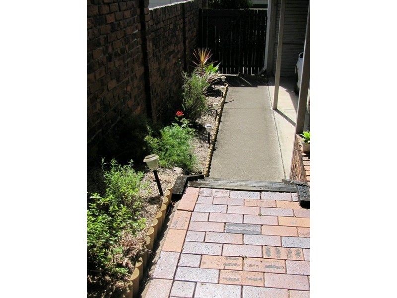 3 Bruce Street, Redbank Plains QLD 4301