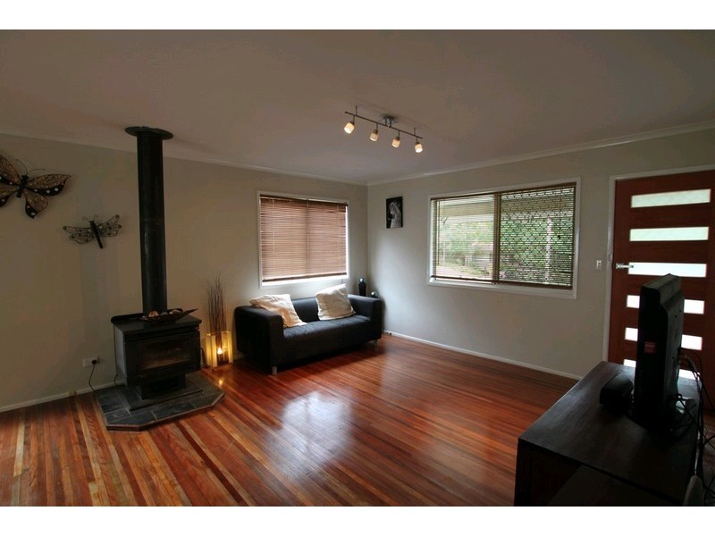 5 Devon Drive, Bellbird Park QLD 4300