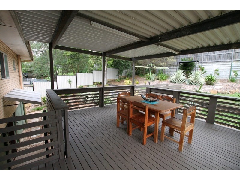 5 Devon Drive, Bellbird Park QLD 4300