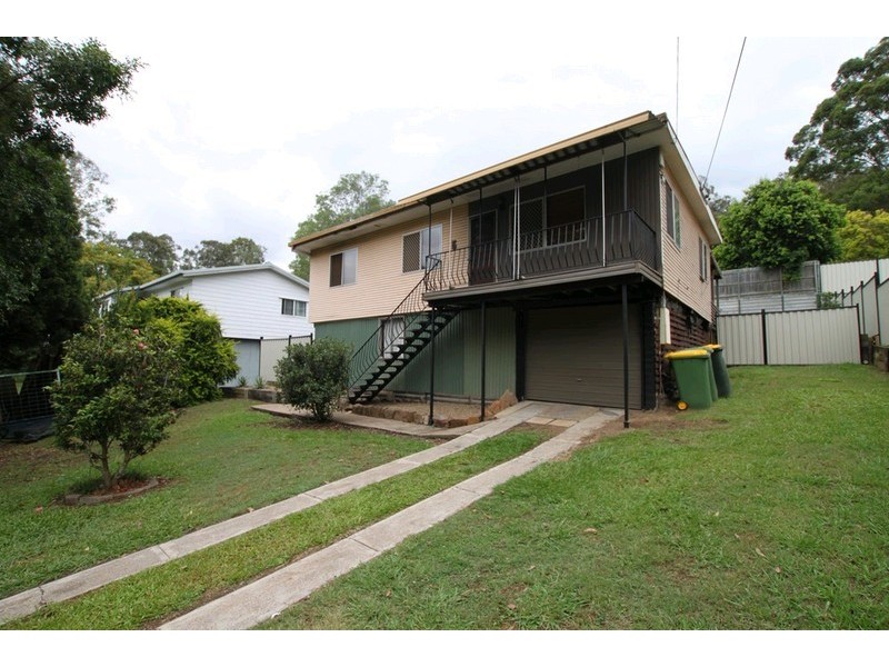 5 Devon Drive, Bellbird Park QLD 4300