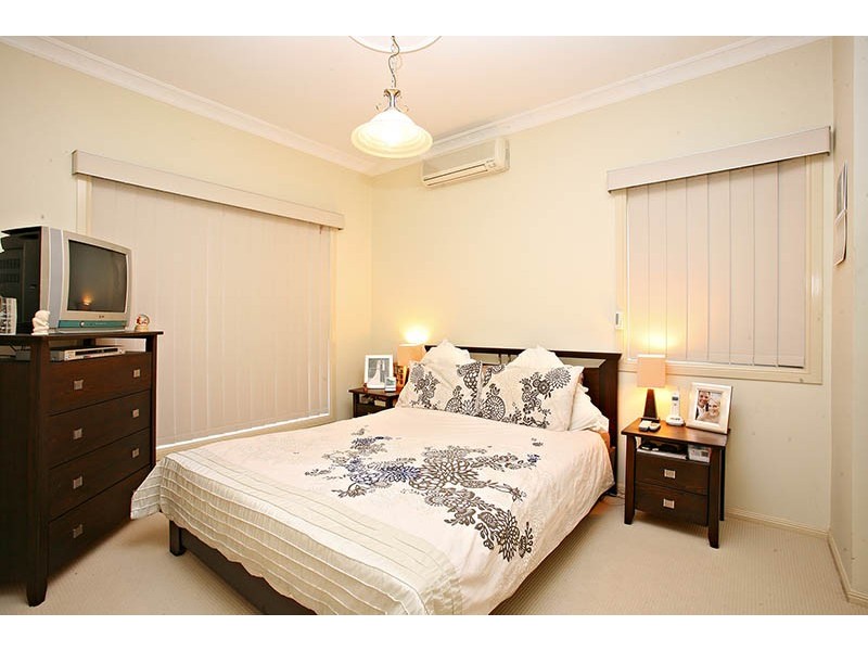17 Carisbrook Circuit, Forest Lake QLD 4078