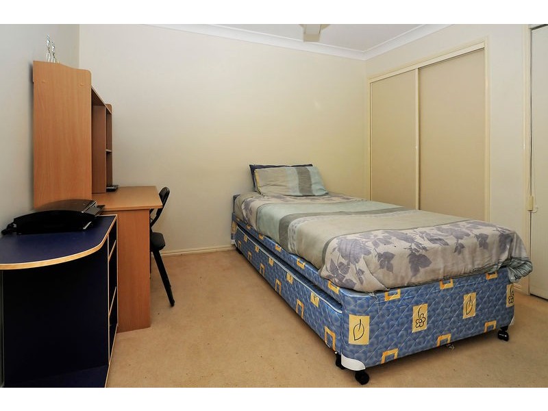 9 Pinehurst Place, Oxley QLD 4075