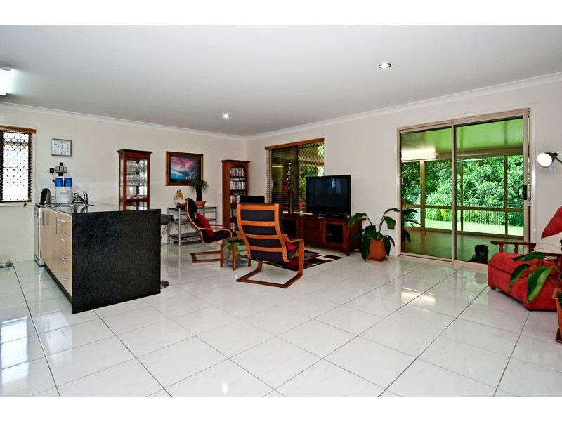 8A Philip Street, Redbank Plains QLD 4301