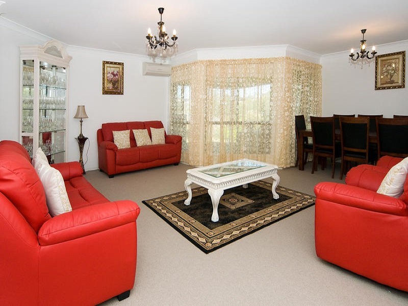 17 Holterman Crescent, Redbank Plains QLD 4301