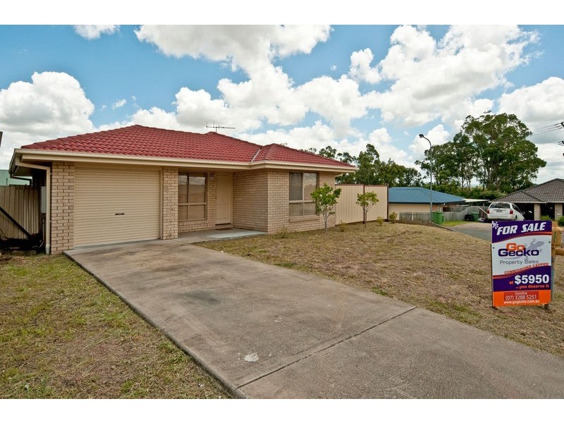 6 Lyrebird Lane, Bellbird Park QLD 4300