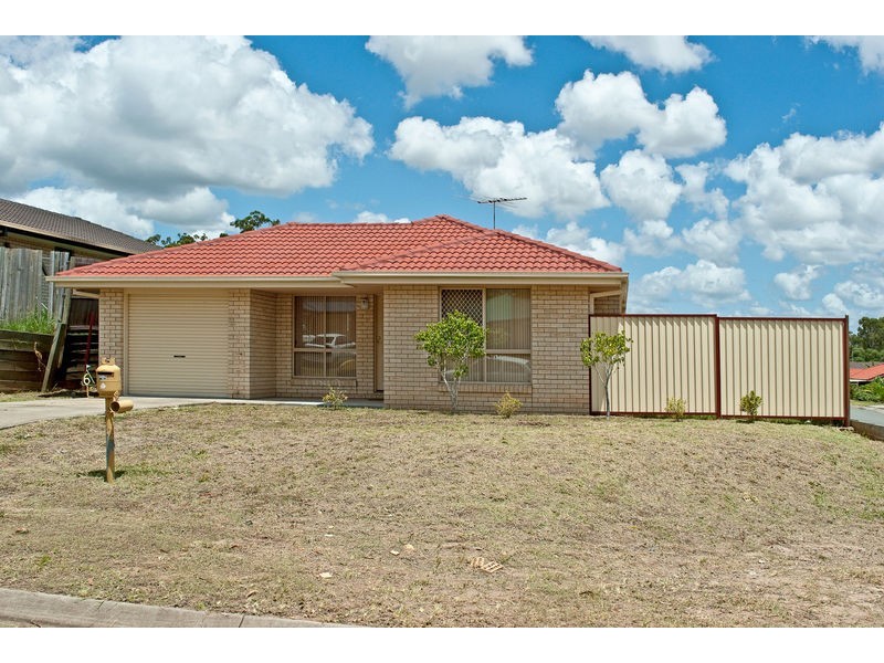 6 Lyrebird Lane, Bellbird Park QLD 4300