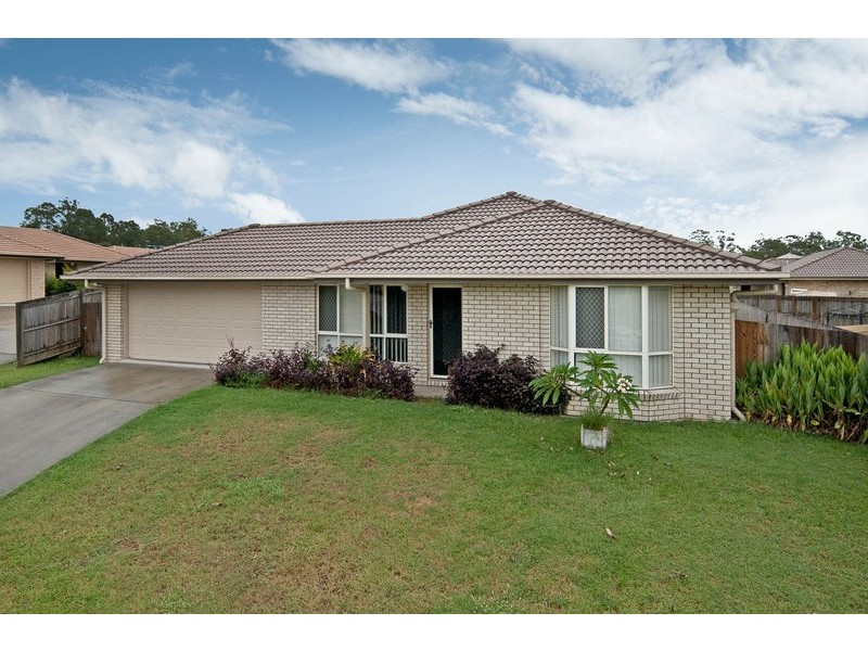 3 Barker Close, Goodna QLD 4300