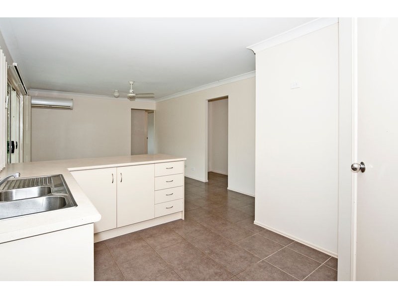 3 Barker Close, Goodna QLD 4300